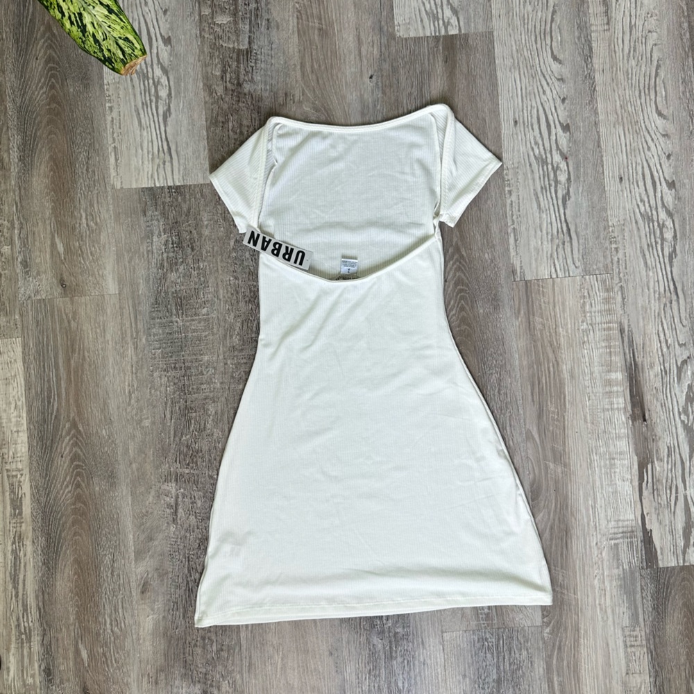 Urban Outfitters Nadia Fitted dress - Picture 3 of 4